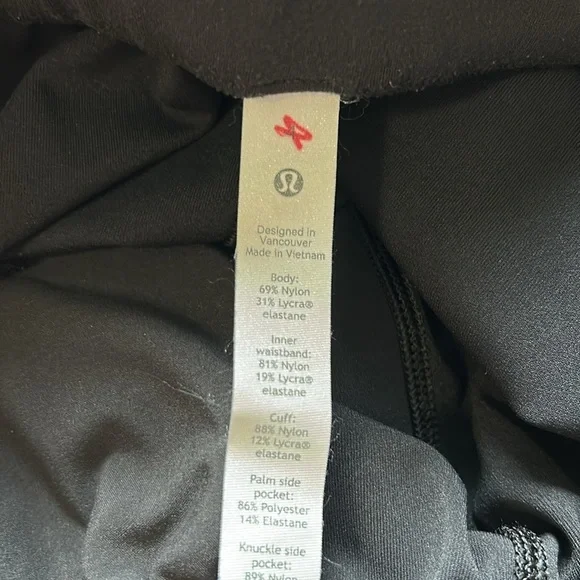 Lululemon Keep Moving Jogger Black High Rise Relaxed Fit Stretch Pockets Sz 4 - Picture 11 of 14